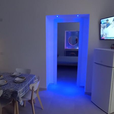 Casa Vacanze La Fenice Naples Extérieur photo